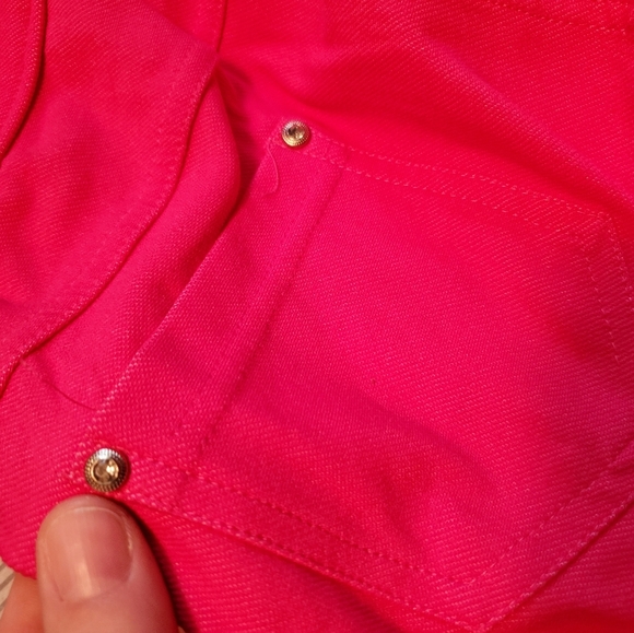 Bundle 3+ 5$ each Bright pink stretchy capris - Picture 5 of 6